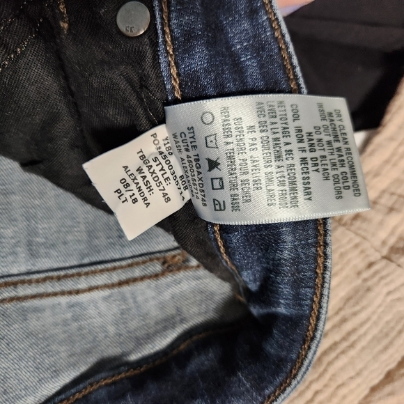 Joe's Jeans - Picture 8 of 9